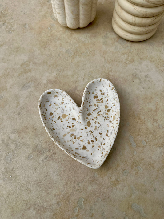 Coupelle à bijoux coeur terrazzo beige