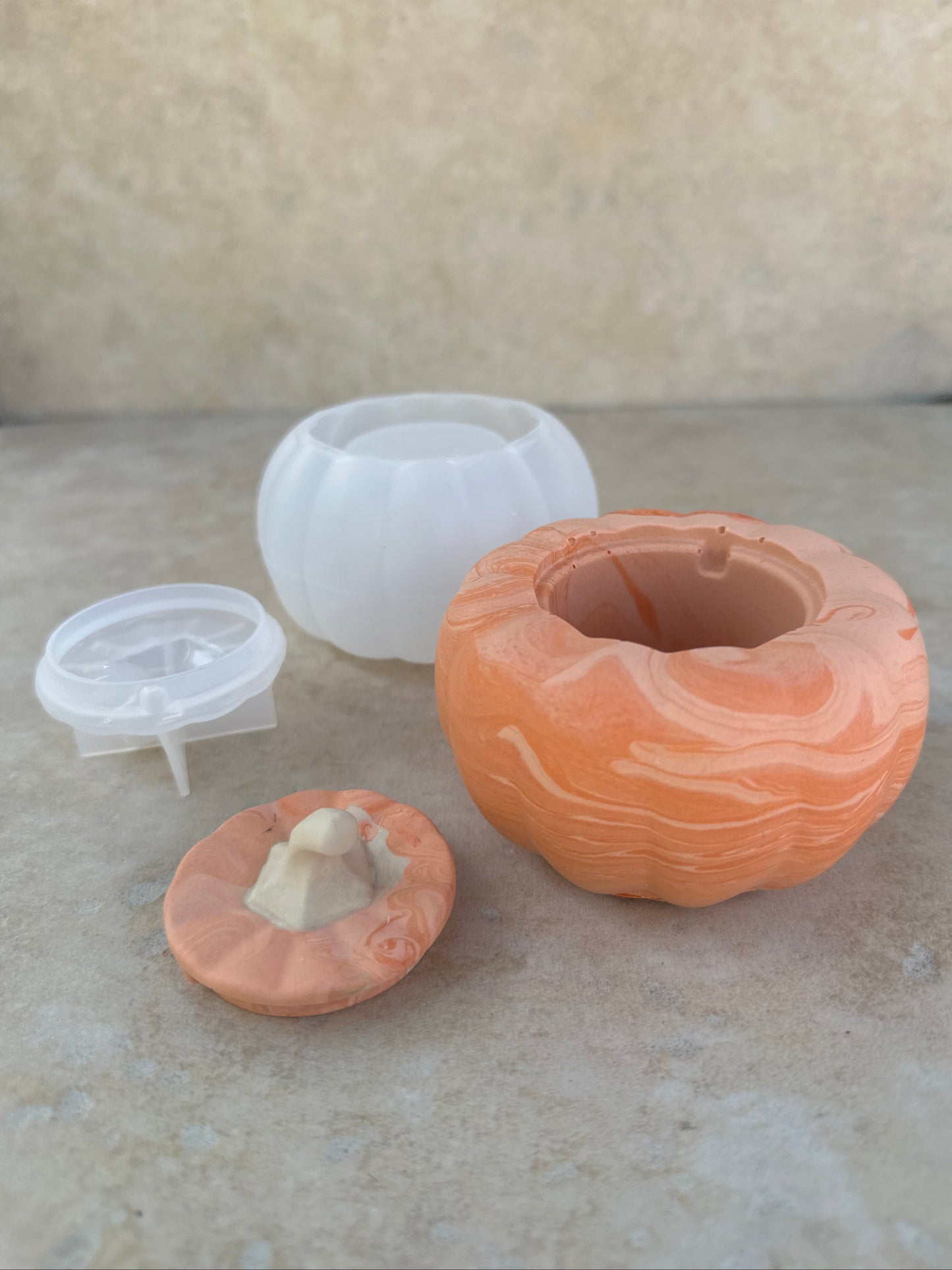 Moule silicone Pot Citrouille avec couvercle