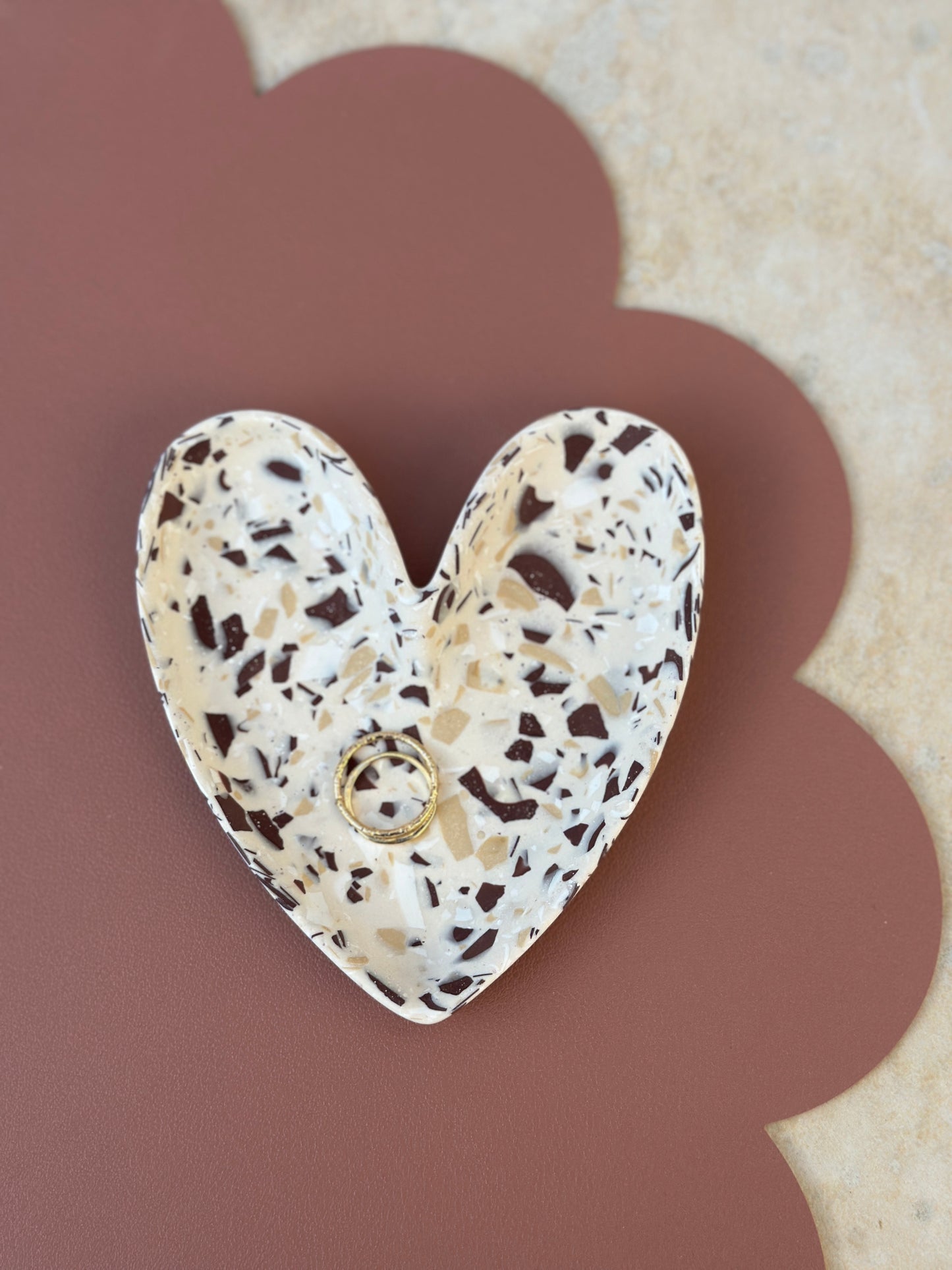 Coupelle à bijoux cœur café crème