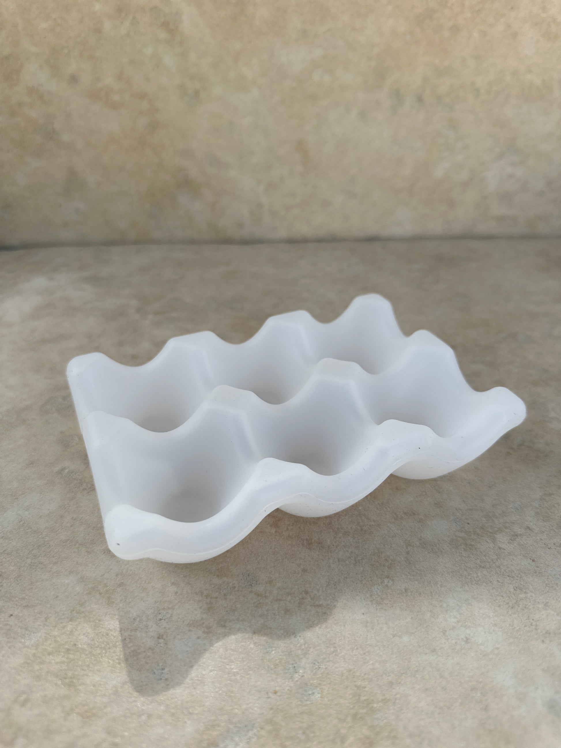 Dessous moule silicone range-œufs