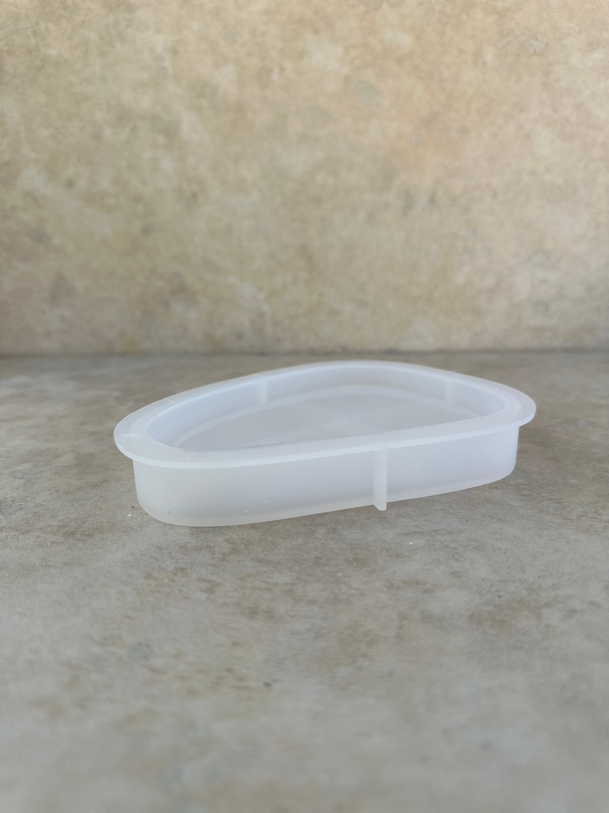 Moule silicone plateau ovale asymétrique