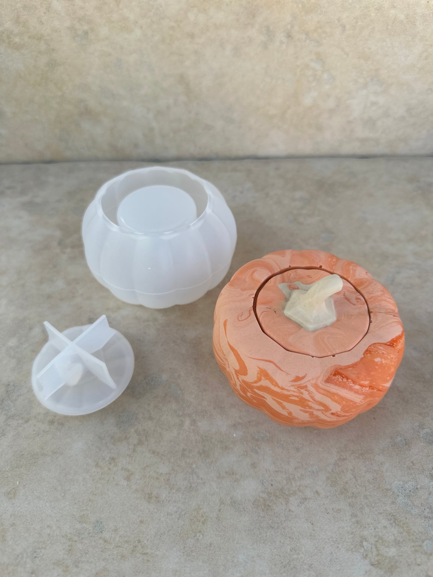 Moule silicone pot citrouille 