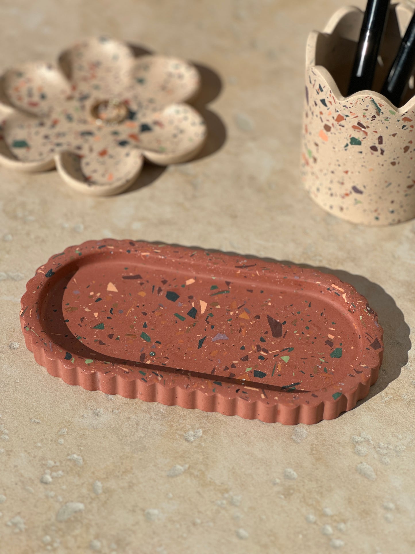 Plateau Ondine fond terracotta rosé collection Éclats d'Automne