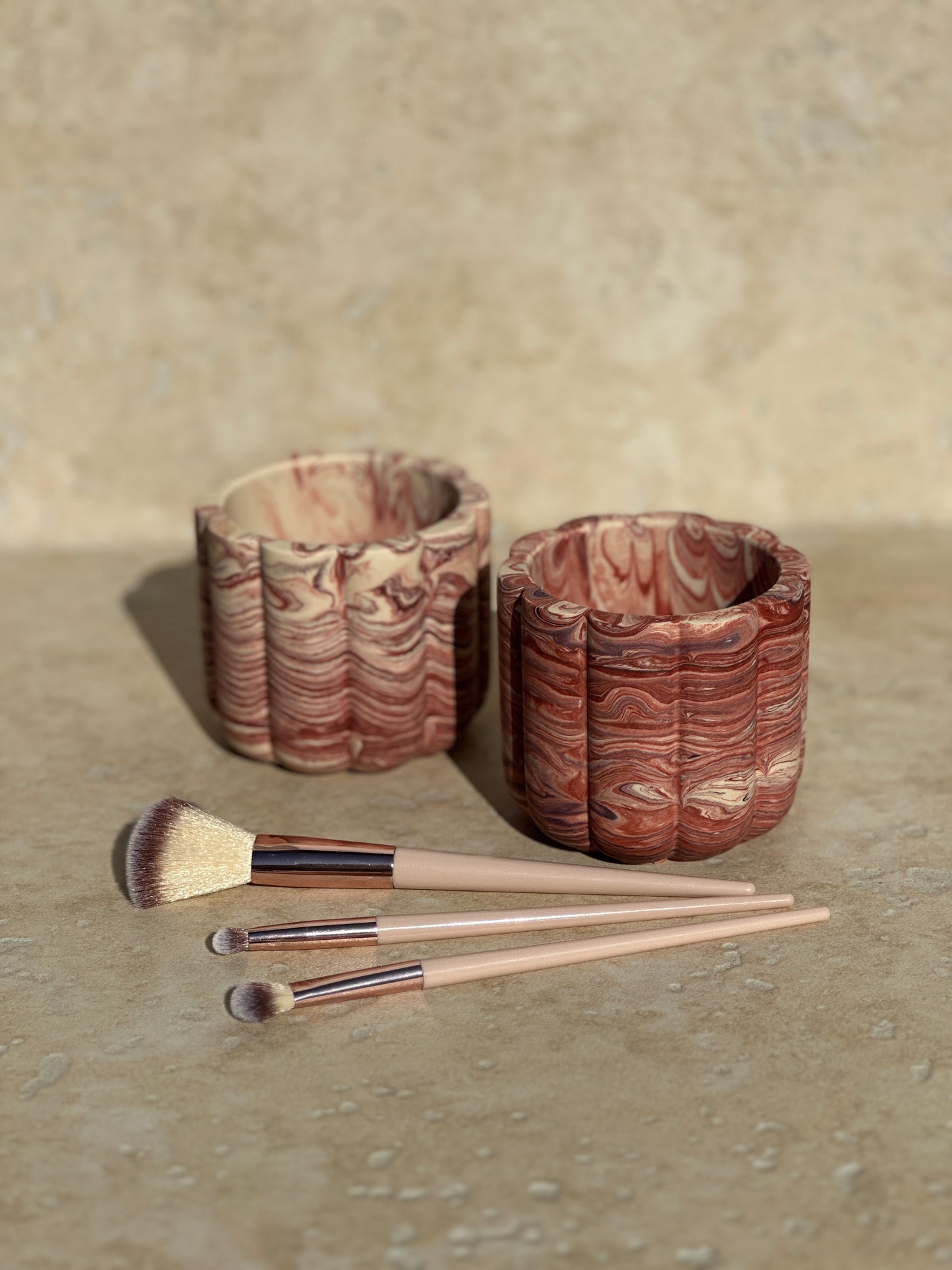 Pots Daisy Marbré Bordeaux et Beige