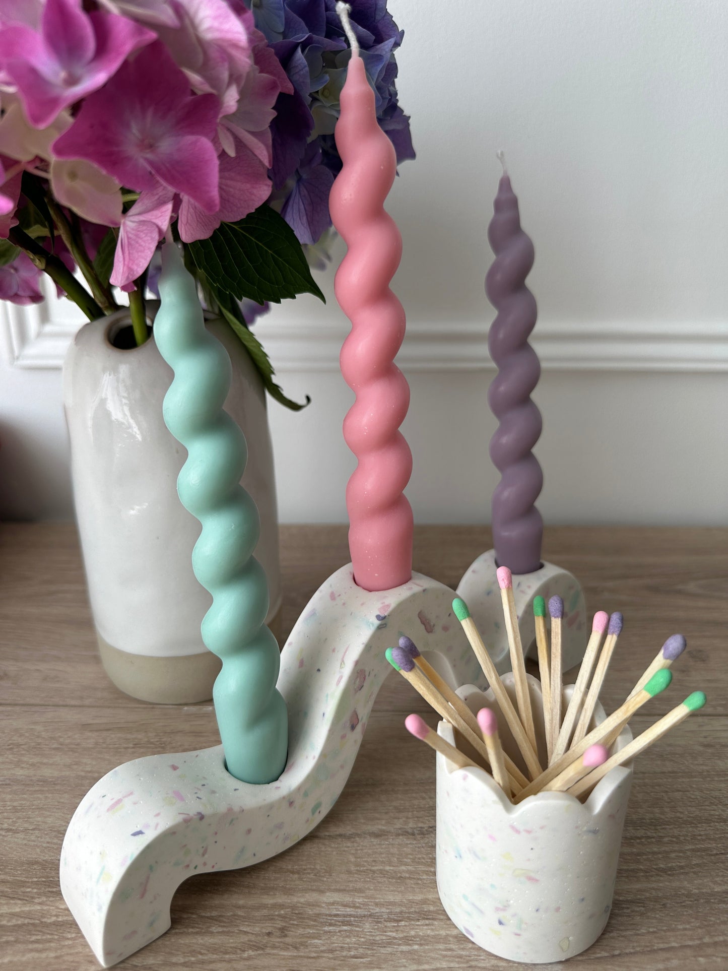 Le Bougeoir Wavy ~ Pastel - Maison Charlett