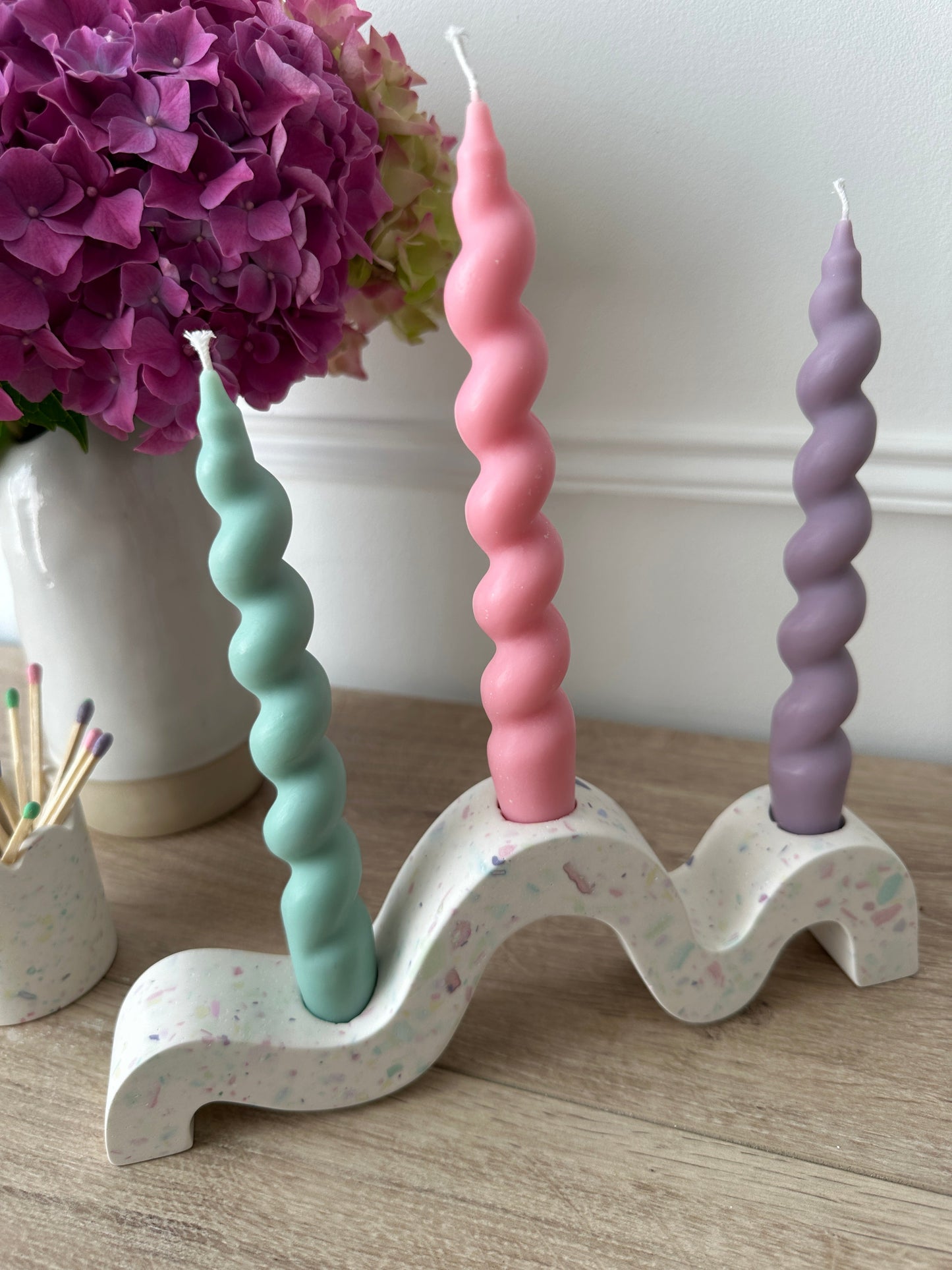 Le Bougeoir Wavy ~ Pastel - Maison Charlett