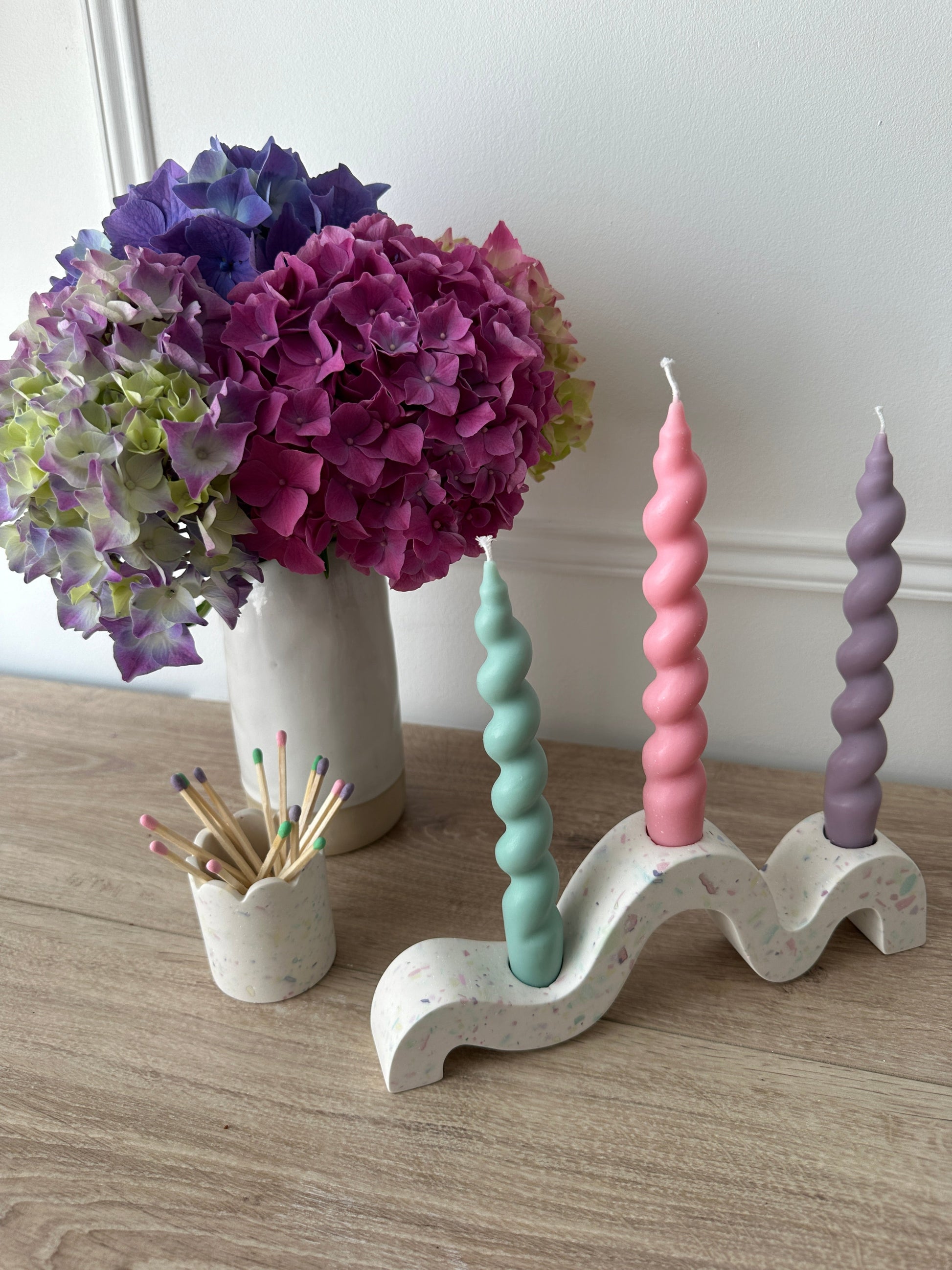 Le Bougeoir Wavy ~ Pastel - Maison Charlett