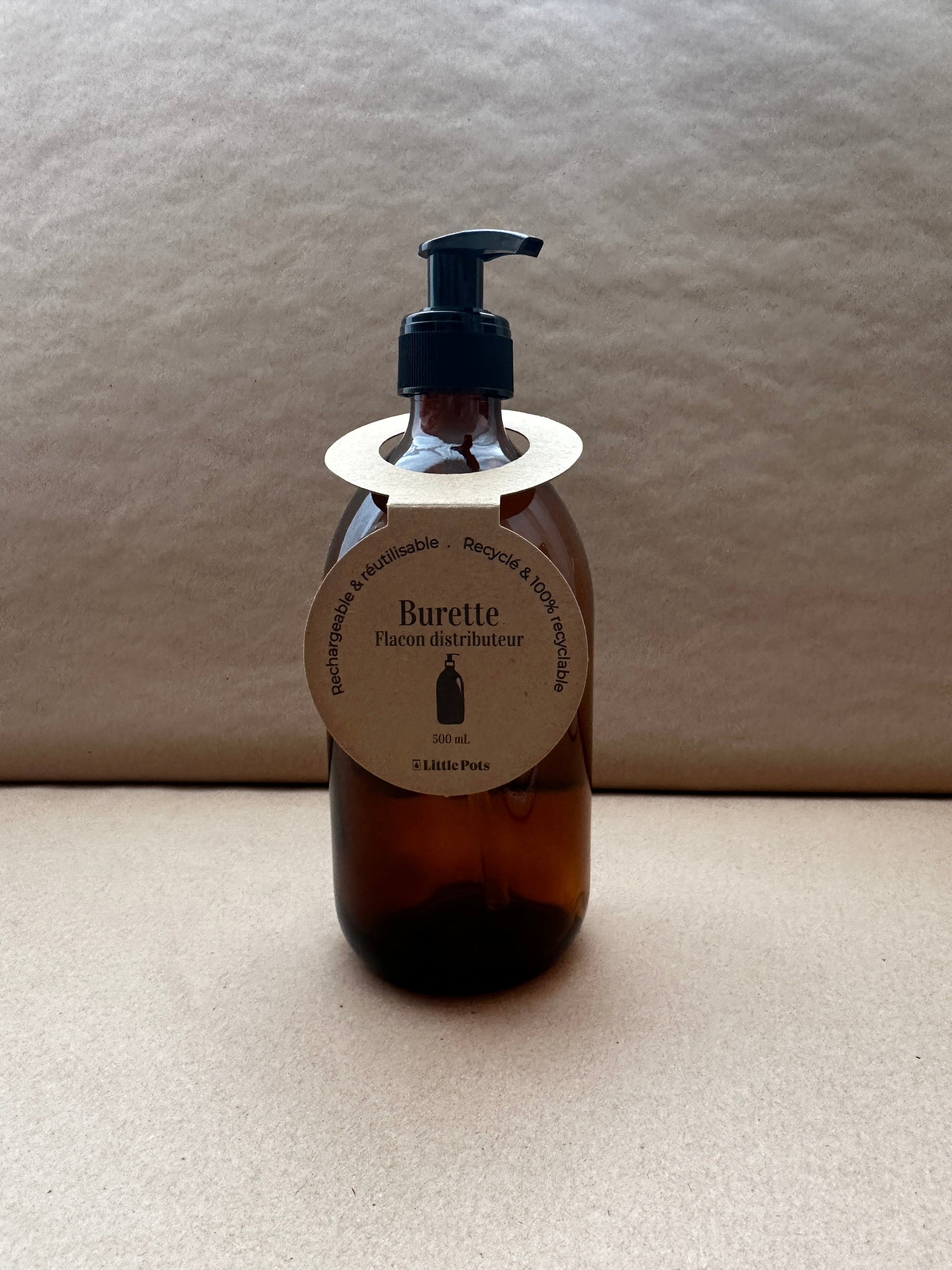 Little Pots ~ Burette ambré pompe noire - Maison Charlett