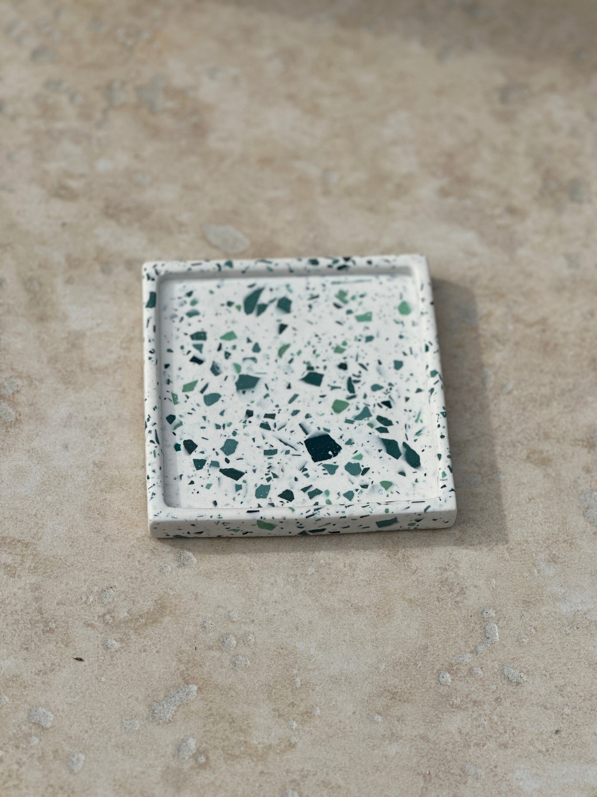 Petit plateau ~ Terrazzo Vert - Maison Charlett