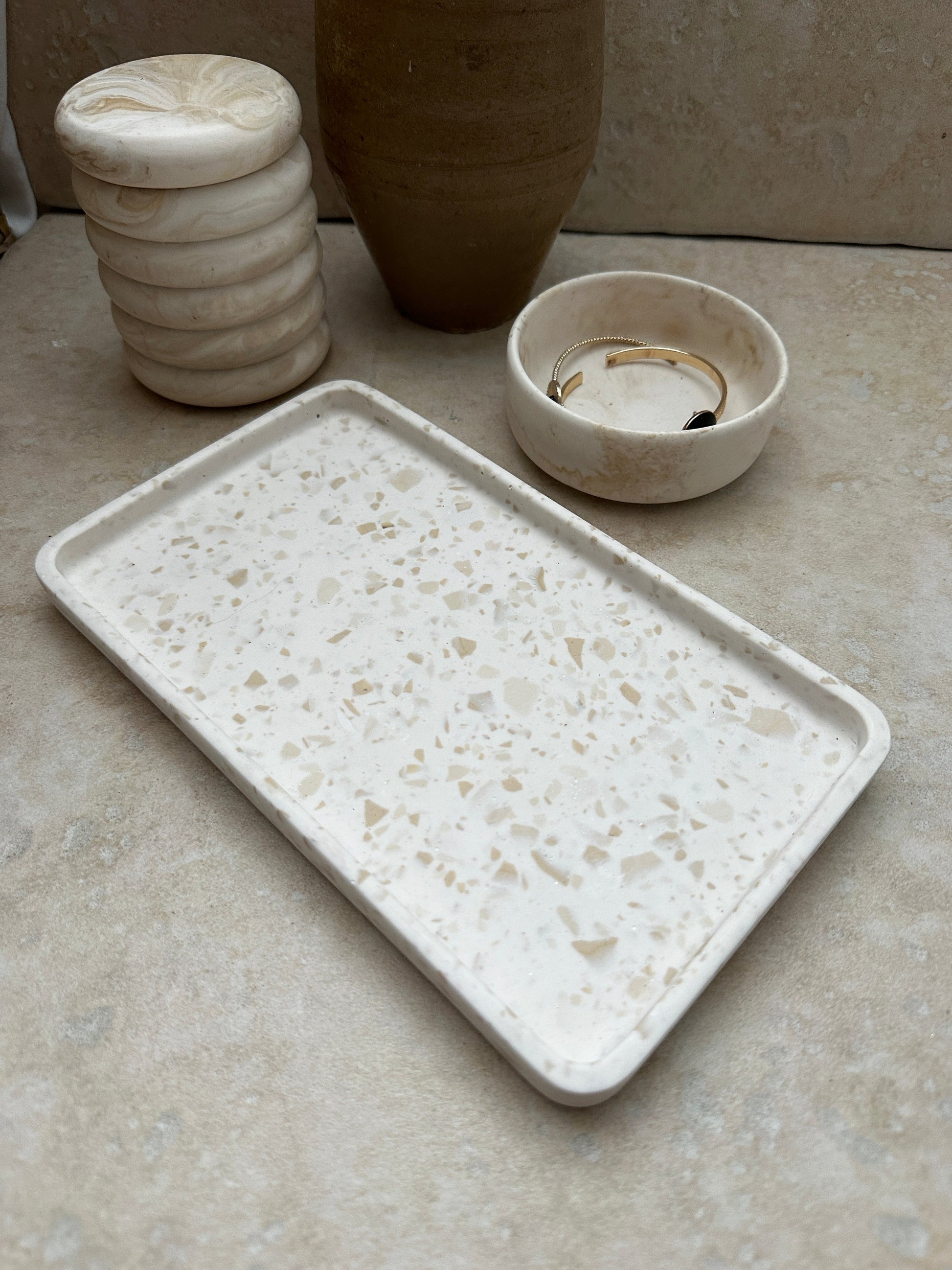 Plateau Freya ~ Terrazzo Beige - Maison Charlett