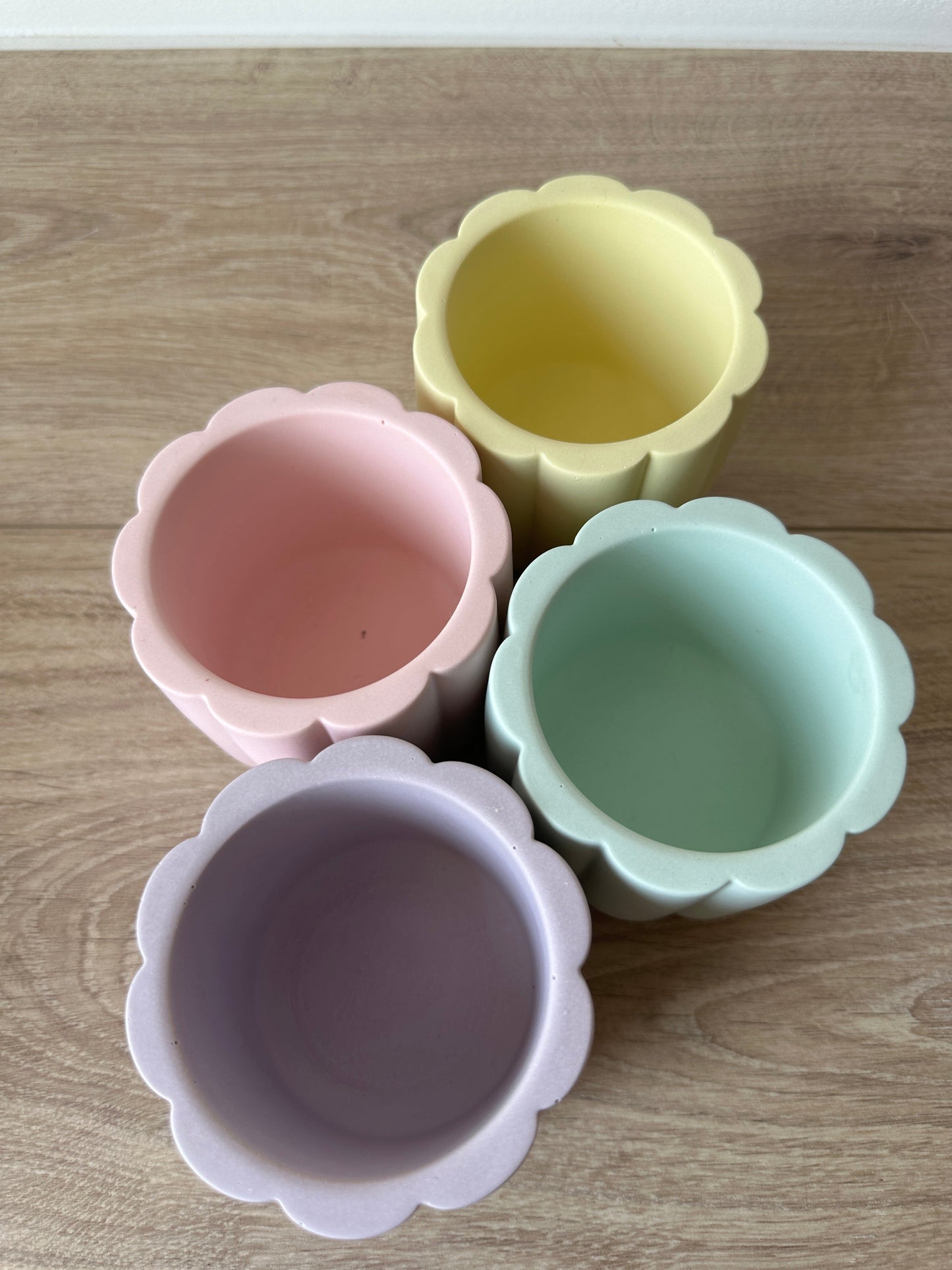 Pot Daisy ~ Pastel - Maison Charlett