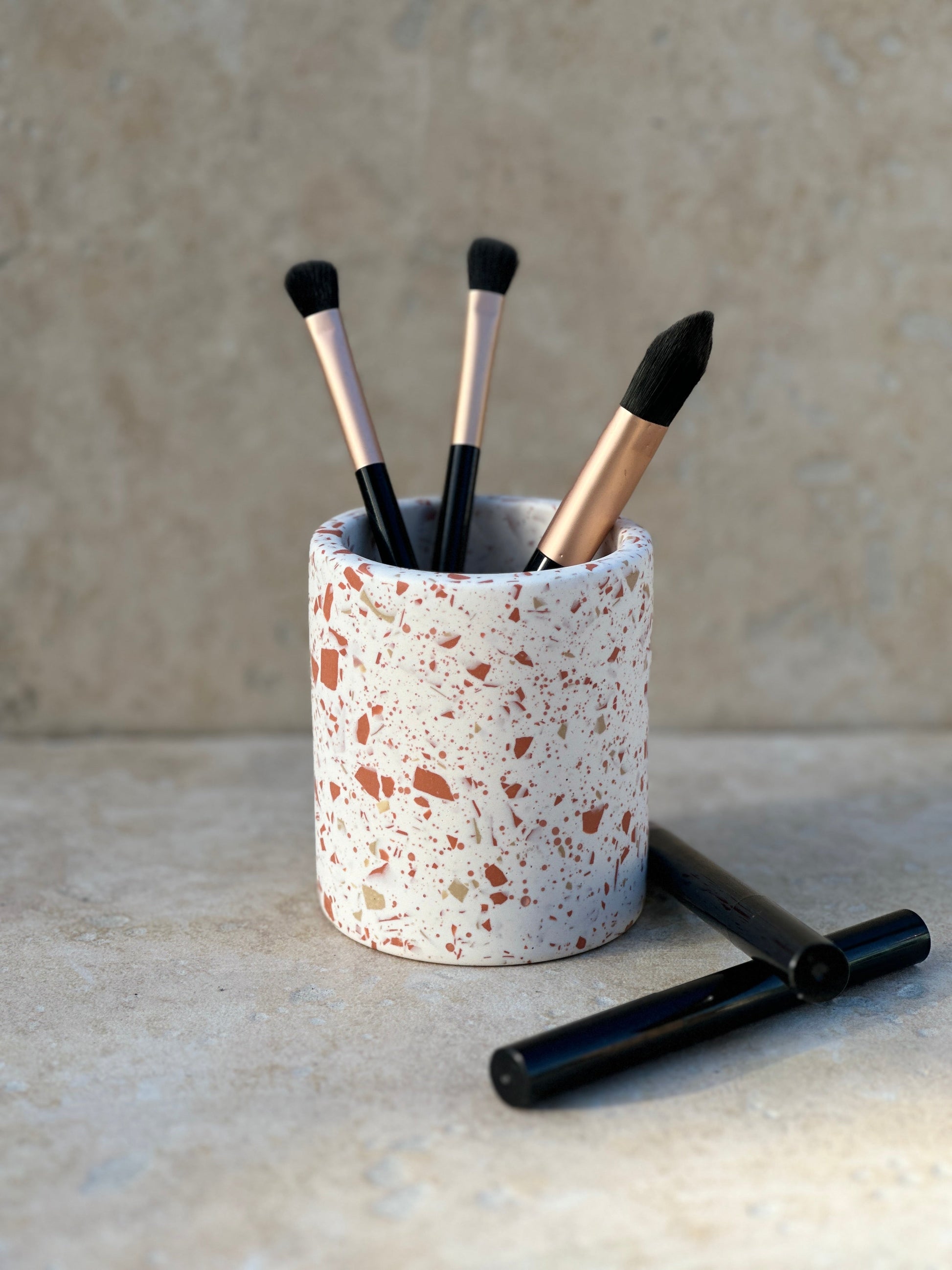 Pot Elena ~ Terrazzo Terracotta - Maison Charlett