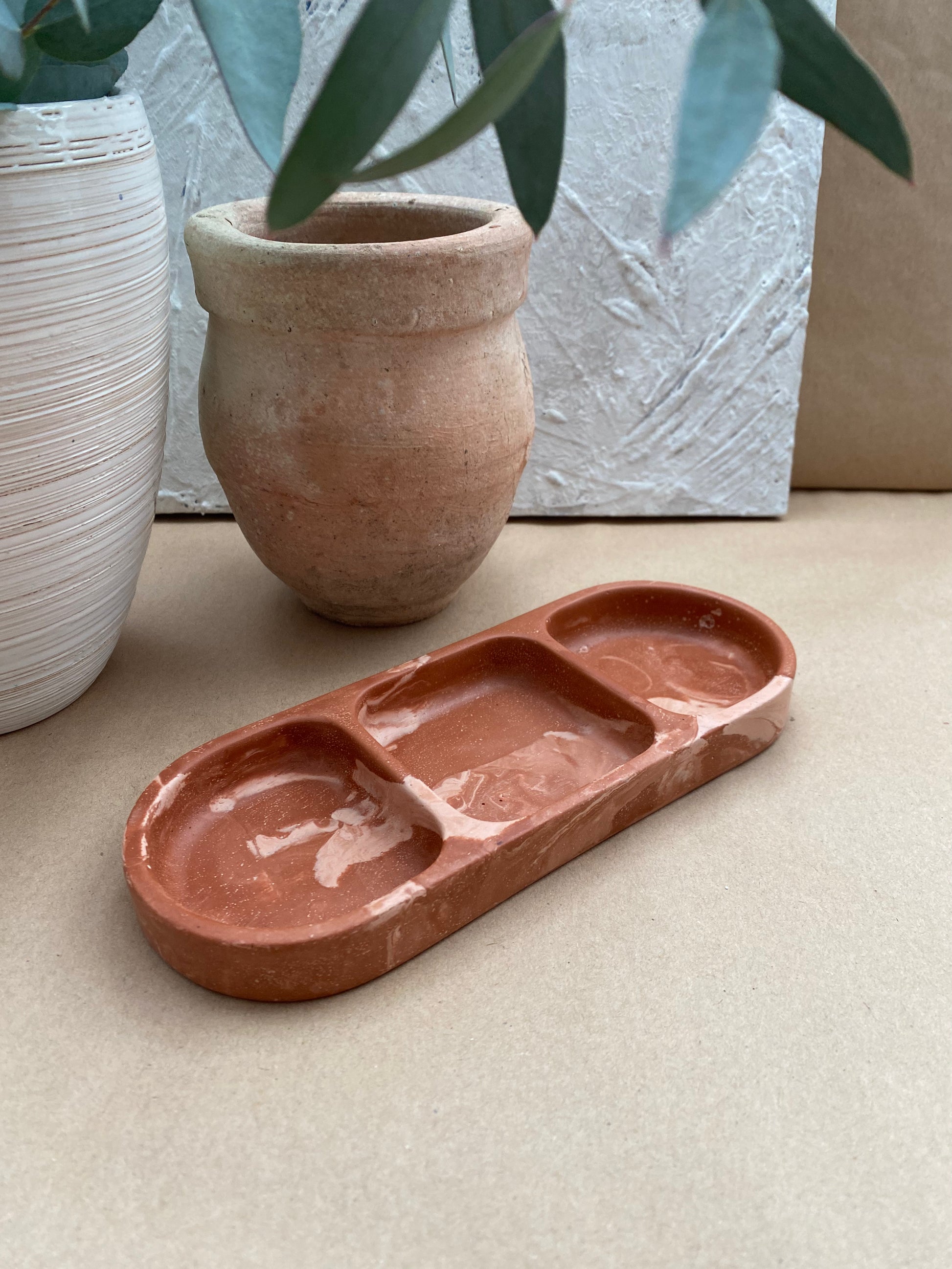 Plateau coupelle terracotta foncé marbré